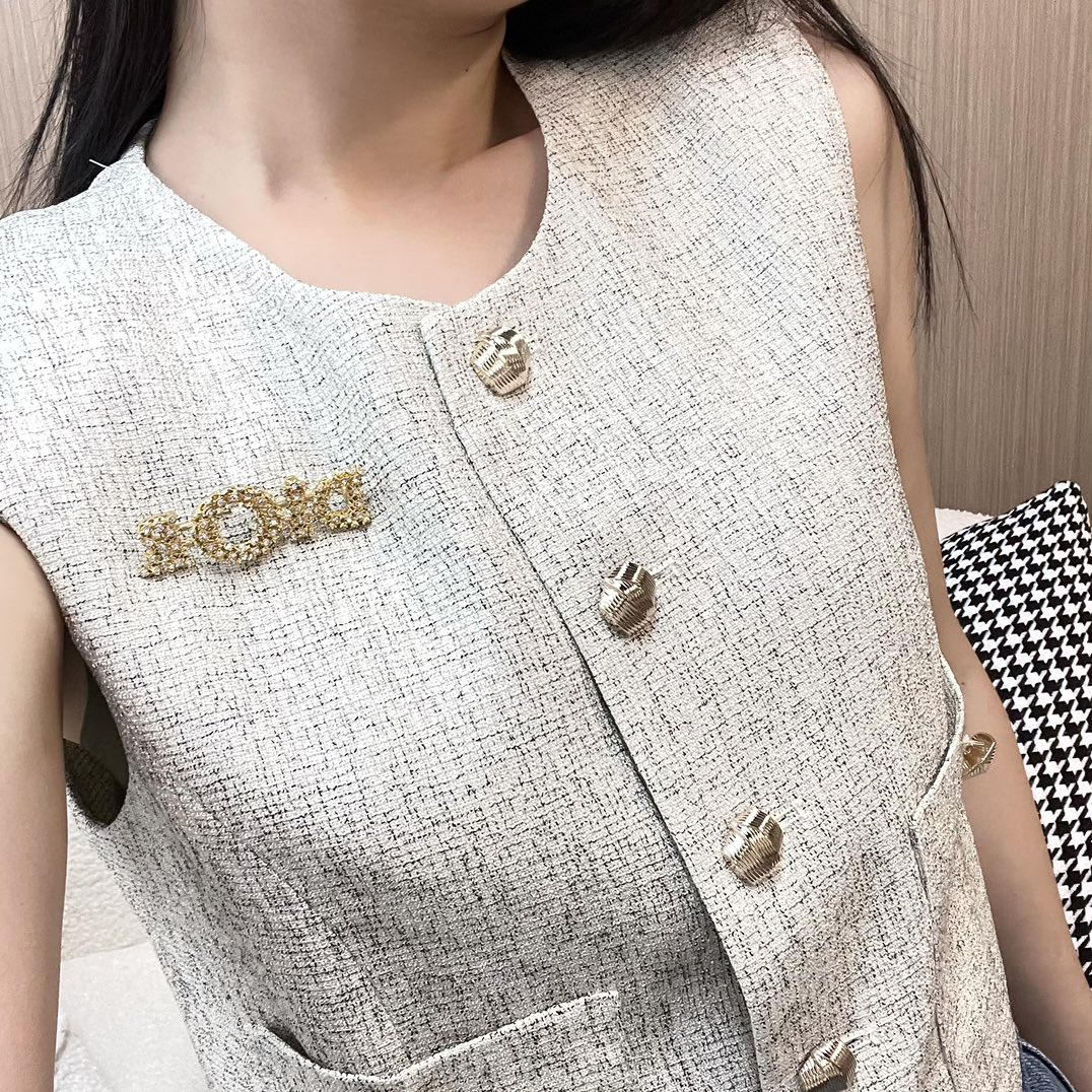 Outfit
